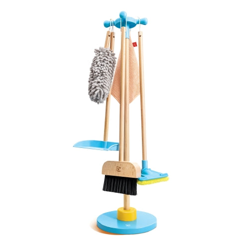 Juego de limpieza con escoba